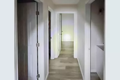 1048 S James Road, Columbus, OH 43227 - Photo 10