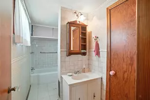 292 N Main St, London, OH 43140 - Photo 18