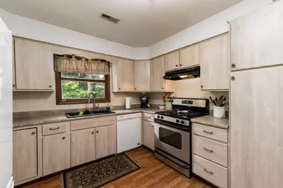 218 Blacks Road, Pataskala, OH 43062 - Photo 4