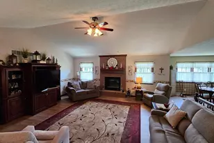 275 Brentwood St, Bucyrus, OH 44820 - Photo 22