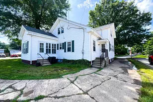 933 Adair Ave, Zanesville, OH 43701 - Photo 6