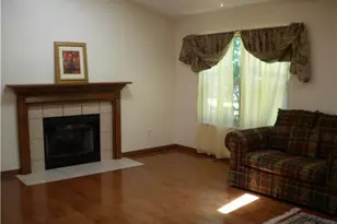 3887 Highland Bluff Dr, Groveport, OH 43125 - Photo 10