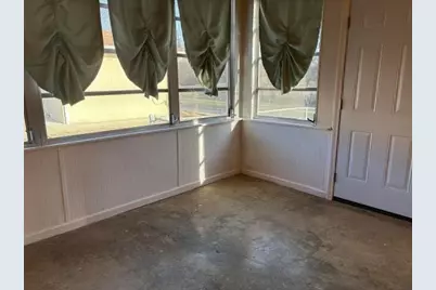 899 Meadowview Drive, Columbus, OH 43224 - Photo 26