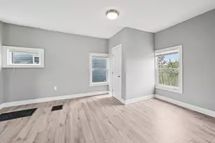 1025 Howard St, Columbus, OH 43201 - Photo 18