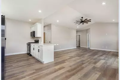 32366 Lilac Lane, Logan, OH 43138 - Photo 6