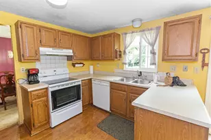 5500 Saddlebrook Dr, Columbus, OH 43221 - Photo 6