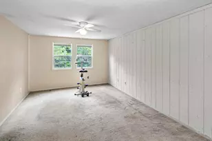 5500 Saddlebrook Dr, Columbus, OH 43221 - Photo 10