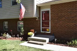 71 Cosmos Ln, Pataskala, OH 43062 - Photo 1