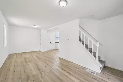 3573 S Champion Avenue, Columbus, OH 43207 - Photo 8