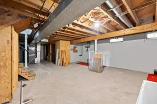 1677 Kenview Rd, Columbus, OH 43209 - Photo 32