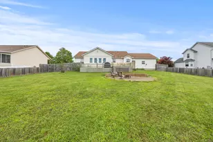 180 Jefferson Ridge Dr, Pataskala, OH 43062 - Photo 6