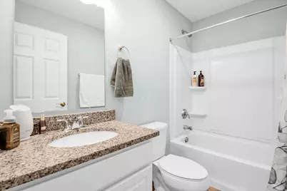 215 Mannaseh Drive W, Granville, OH 43023 - Photo 24