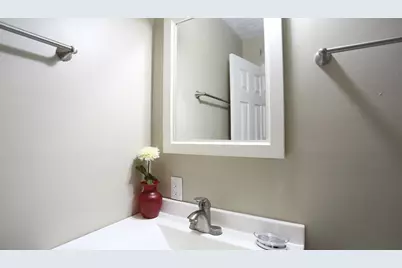 858 Kinnear Road, Columbus, OH 43212 - Photo 6