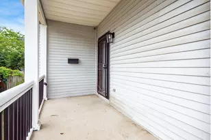 865 Old Leonard Ave, Columbus, OH 43203 - Photo 6