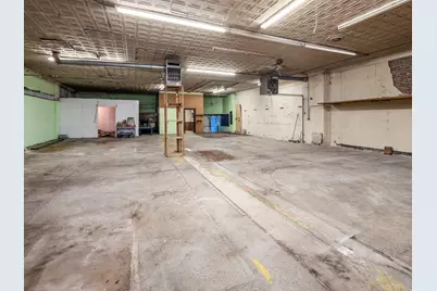 210 W 3rd Street, Mansfield, OH 44903 - Photo 8