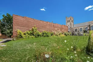 210 W 3rd St, Mansfield, OH 44903 - Photo 6