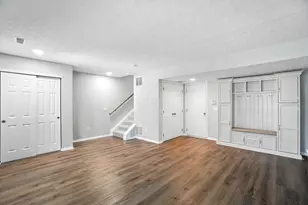 6001 Canyon Creek Dr, Dublin, OH 43016 - Photo 4