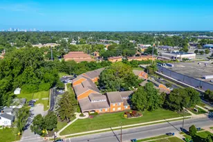 91 Maplewood Ave, Whitehall, OH 43213 - Photo 2