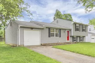 8055 Eliot Dr, Reynoldsburg, OH 43068 - Photo 2