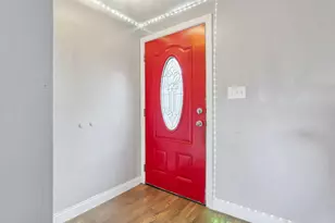 8055 Eliot Dr, Reynoldsburg, OH 43068 - Photo 6