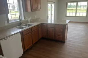 1581 Galloway Rd, Galloway, OH 43119 - Photo 4