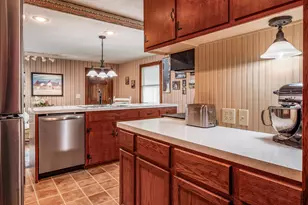 206 Freeman Memorial Dr, Hebron, OH 43025 - Photo 14