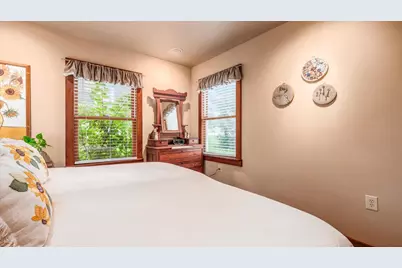 206 Freeman Memorial Drive, Hebron, OH 43025 - Photo 20