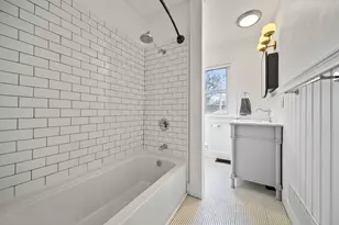 262 N 21st St, Columbus, OH 43203 - Photo 34