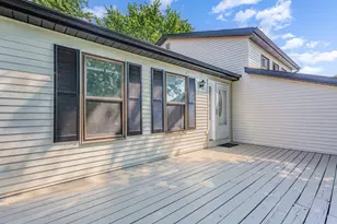 1855 E Choctaw Dr, London, OH 43140 - Photo 2