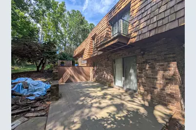 5220 Hampton Court, Zanesville, OH 43701 - Photo 6