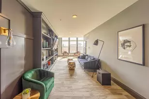 751 N 6th St, Columbus, OH 43215 - Photo 36