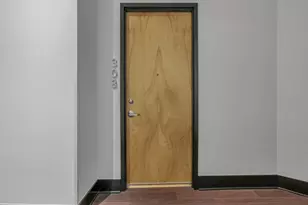 150 E Main St, Columbus, OH 43215 - Photo 2