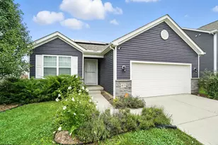 4175 Holstein Dr, Columbus, OH 43207 - Photo 2