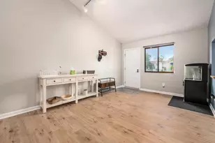 463 E North St, Columbus, OH 43085 - Photo 10