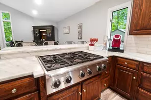 535 Greenacre Cir, Howard, OH 43028 - Photo 24