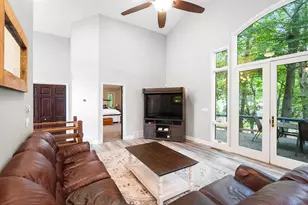 535 Greenacre Cir, Howard, OH 43028 - Photo 12