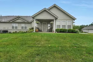8039 Farm Crossing Cir, Powell, OH 43065 - Photo 1