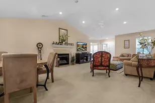 8039 Farm Crossing Cir, Powell, OH 43065 - Photo 12