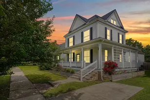 12 W South St, Jackson, OH 45640 - Photo 2