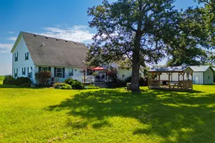 7882 Glaze Rd, New Holland, OH 43145 - Photo 4