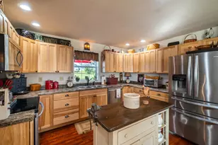 7882 Glaze Rd, New Holland, OH 43145 - Photo 22