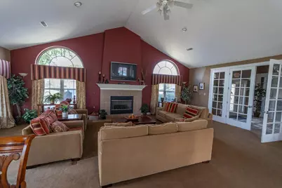 1295 Paddock, Washington Court House, OH 43160 - Photo 12