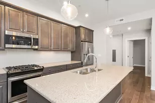 101 N 6th St, Columbus, OH 43215 - Photo 12