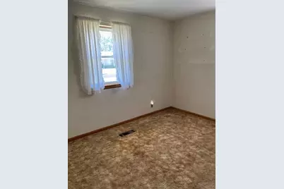 152 Griner Avenue, Circleville, OH 43113 - Photo 6