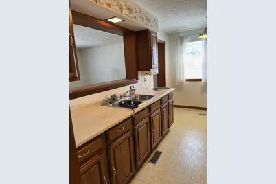 152 Griner Avenue, Circleville, OH 43113 - Photo 2