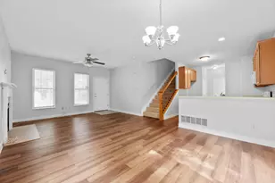 2694 Kantian Dr, Columbus, OH 43219 - Photo 6