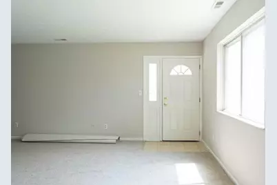 2395 Briers Drive, Columbus, OH 43209 - Photo 4