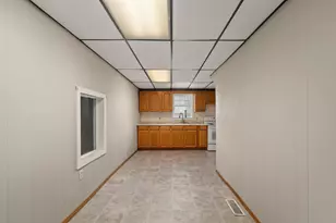 77 Frederick St, Lexington, OH 44904 - Photo 8