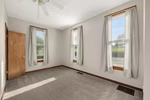 77 Frederick St, Lexington, OH 44904 - Photo 10