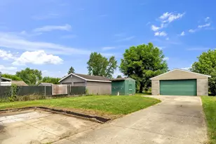 1124 Rumsey Rd, Columbus, OH 43207 - Photo 2